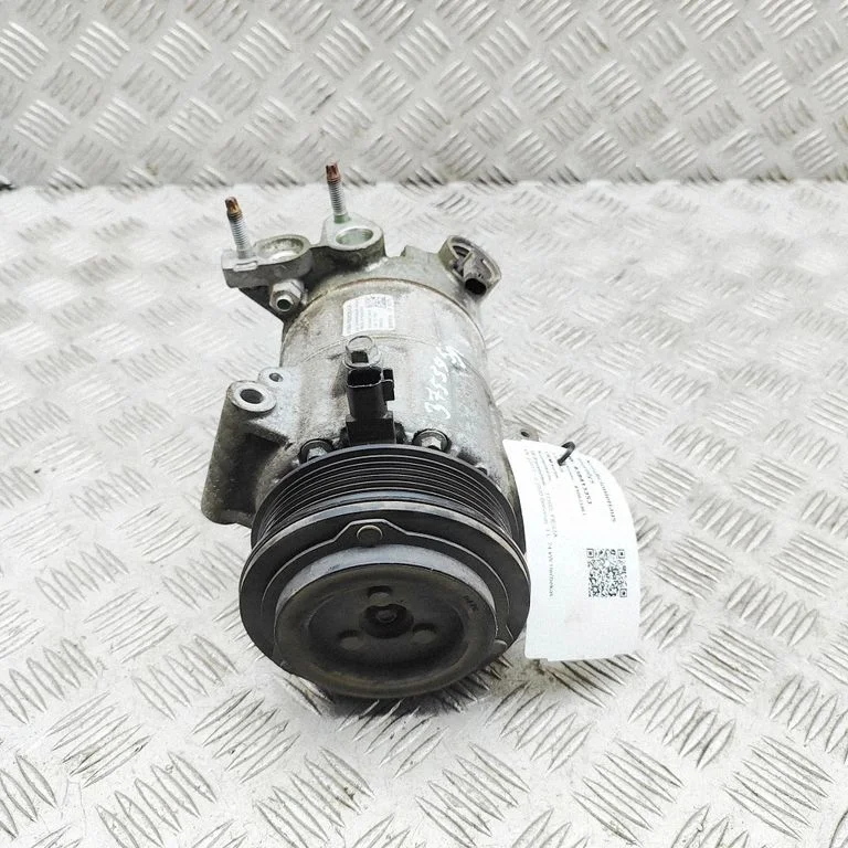 Air conditioning (A/C) compressor (pump) – Ford Fiesta (2017-)