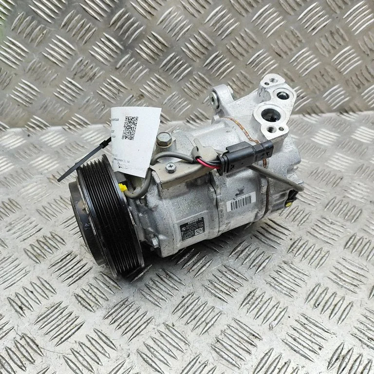 Air conditioning (A/C) compressor (pump) 6SAS14A
