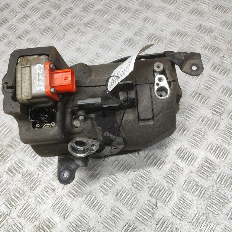 Kliimakompressor (pump) 12E010001G