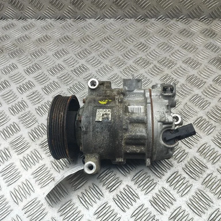 Sprężarka klimatyzacji 5Q0816803