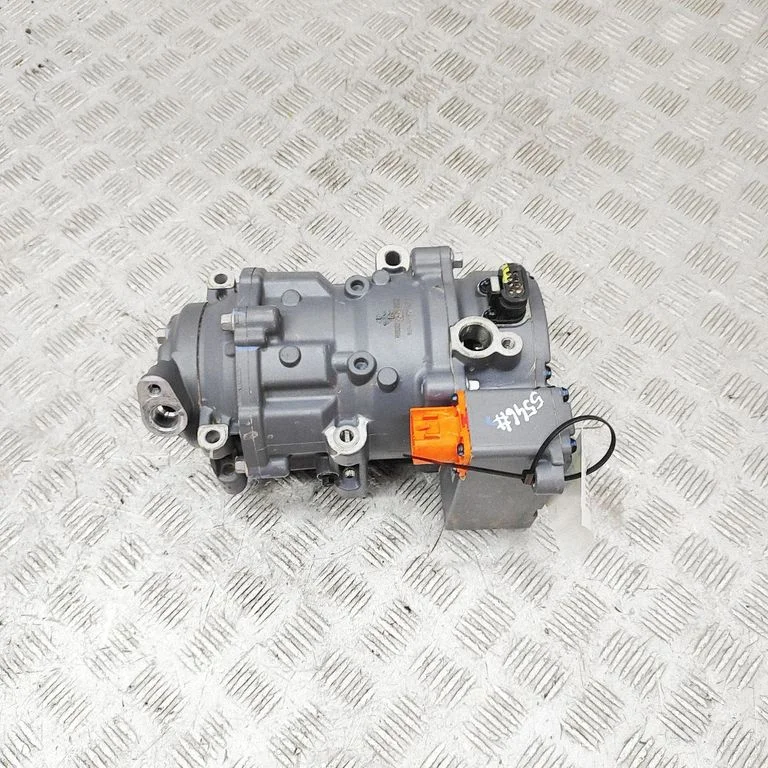 Sprężarka klimatyzacji SC2ES8103020