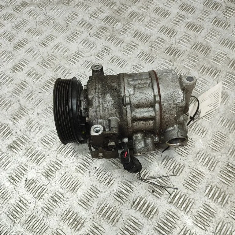 Kliimakompressor (pump) – Audi A4 S4 B9 (2015-2019)