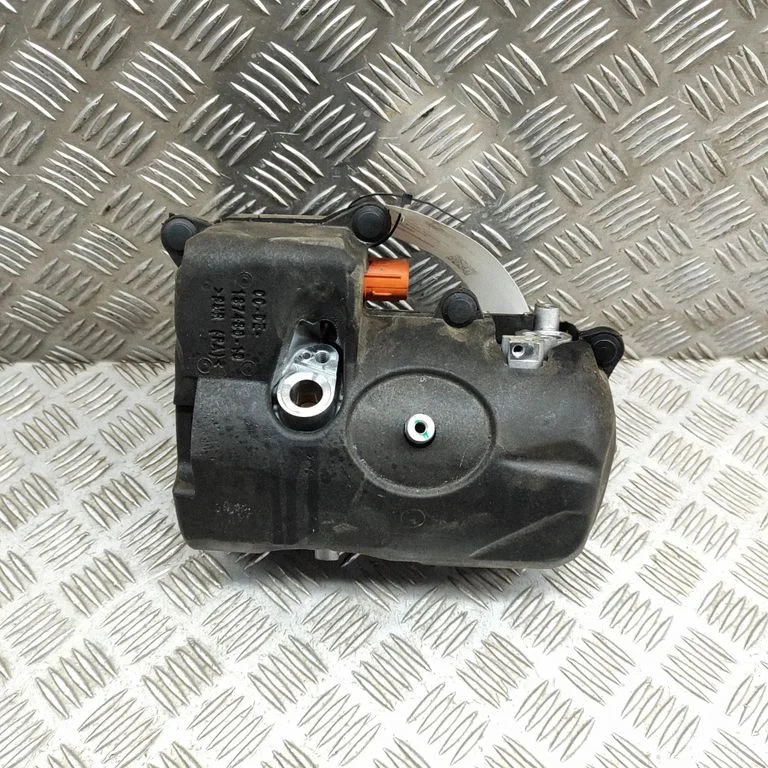 Kliimakompressor (pump) 5A69FB9