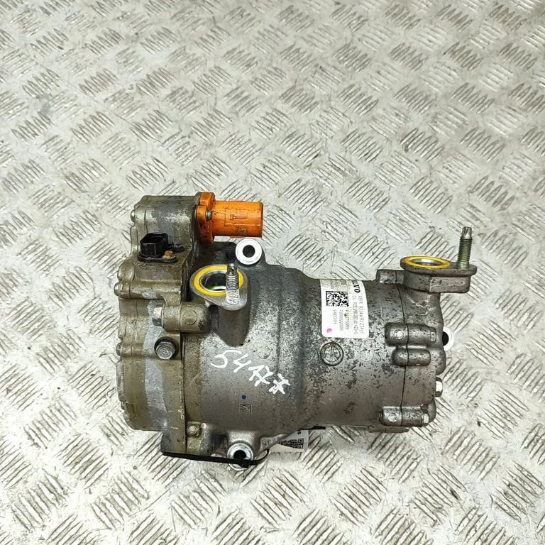 Air conditioning (A/C) compressor (pump) 32275989