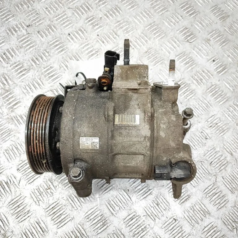 Sprężarka klimatyzacji 4472506390