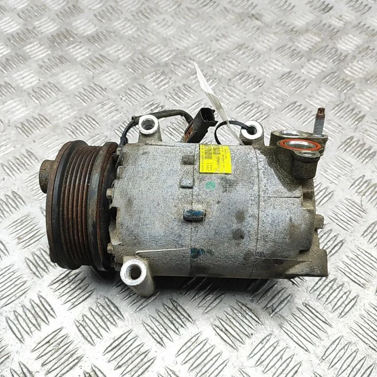 Air conditioning (A/C) compressor (pump) AV4119D629AC