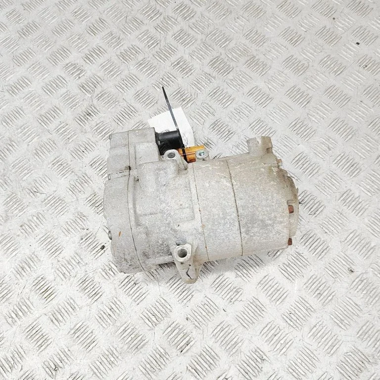 Sprężarka klimatyzacji 00521137510