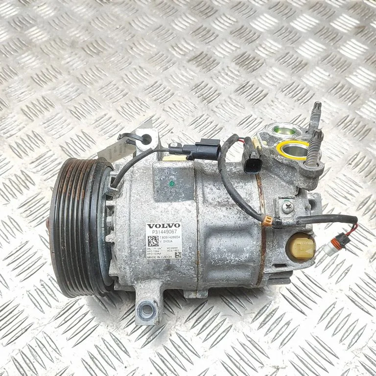 Air conditioning (A/C) compressor (pump) P31449067