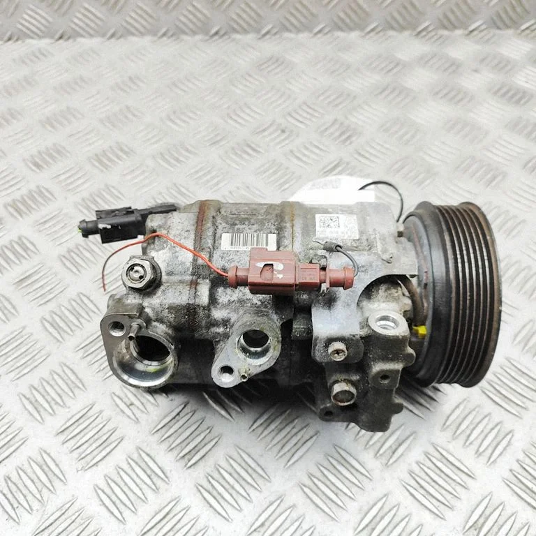 Sprężarka klimatyzacji 3Q0816803D