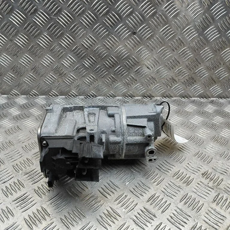 Air conditioning (A/C) compressor (pump) G47846102