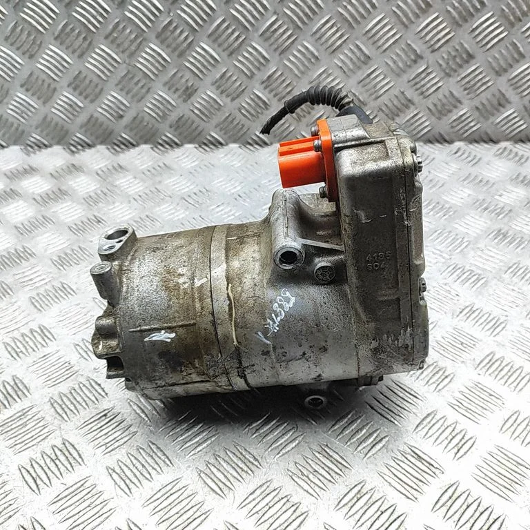 Sprężarka klimatyzacji 4G0816797F