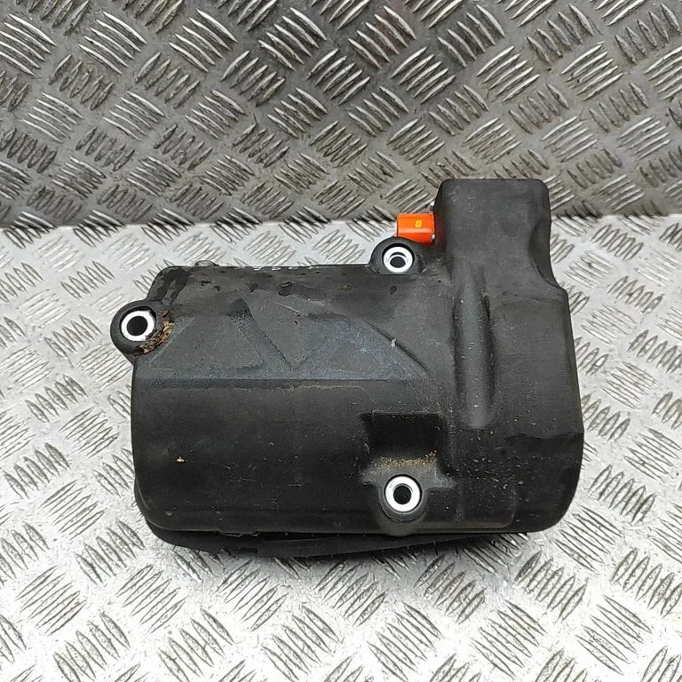 Sprężarka klimatyzacji – Porsche Taycan 9J1 (2019-)