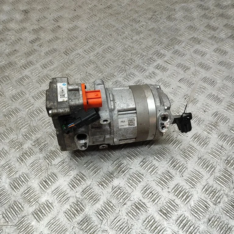 Kliimakompressor (pump) 97729CZ000