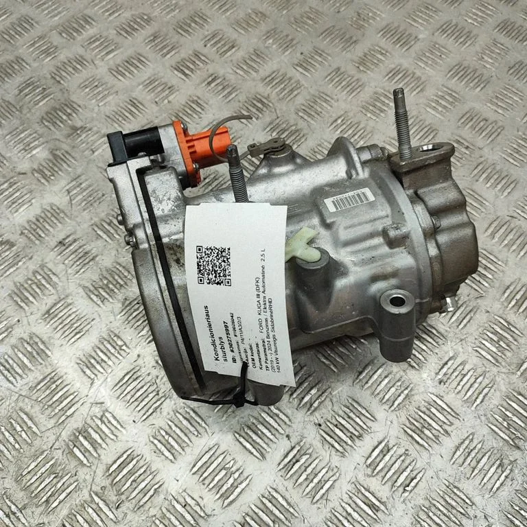 Sprężarka klimatyzacji 0424000624