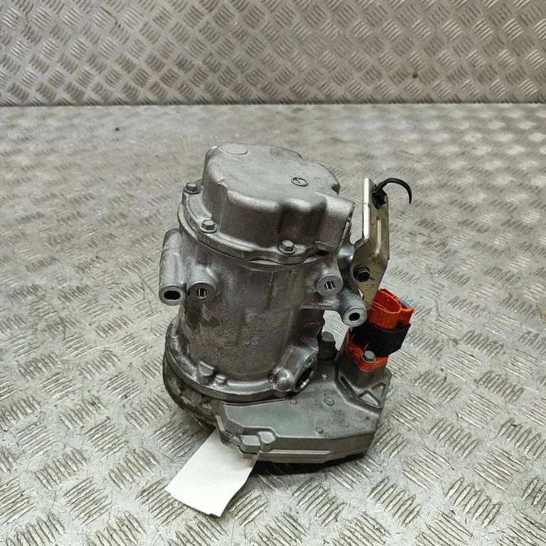 Kliimakompressor (pump) 926005MP0A