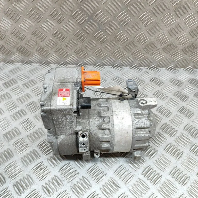 Air conditioning (A/C) compressor (pump) – Audi Q4 e-tron (2021-)