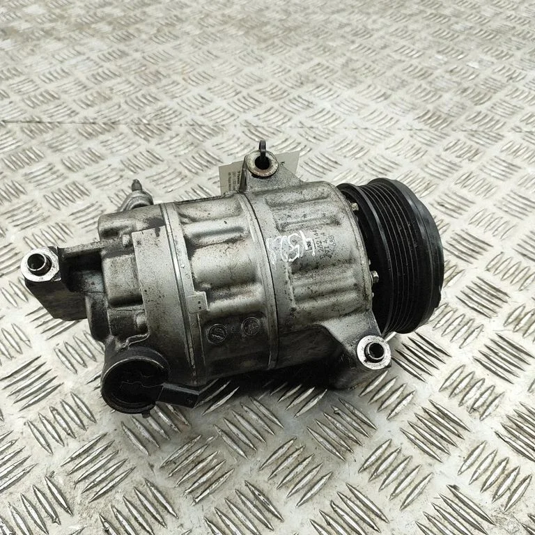 Kliimakompressor (pump) – Ford Ranger (2019-2022)