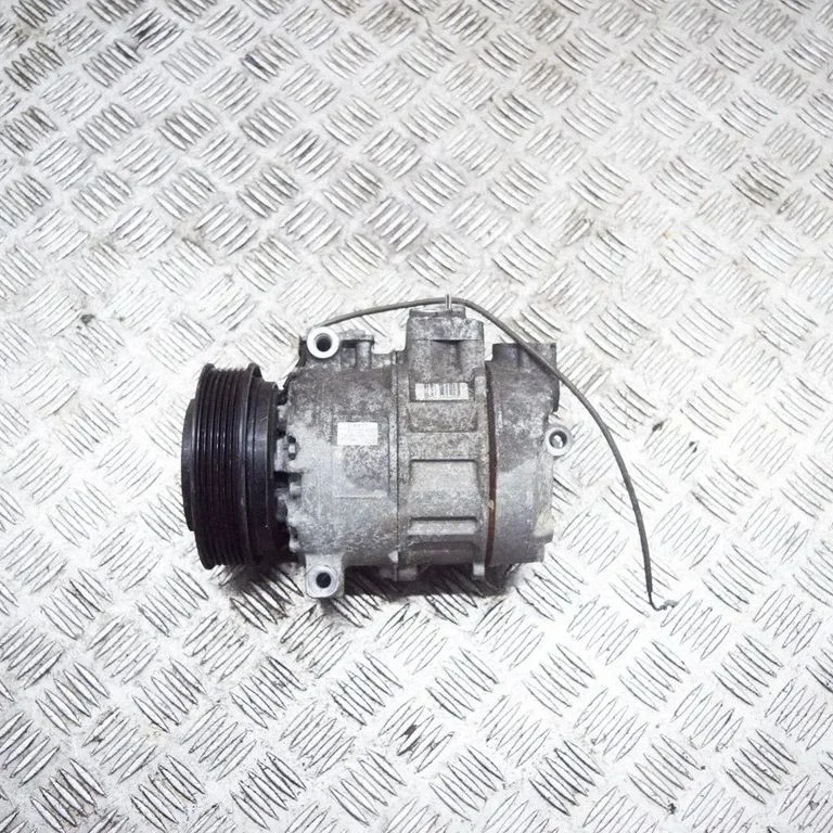 Air conditioning (A/C) compressor (pump) 4472208263