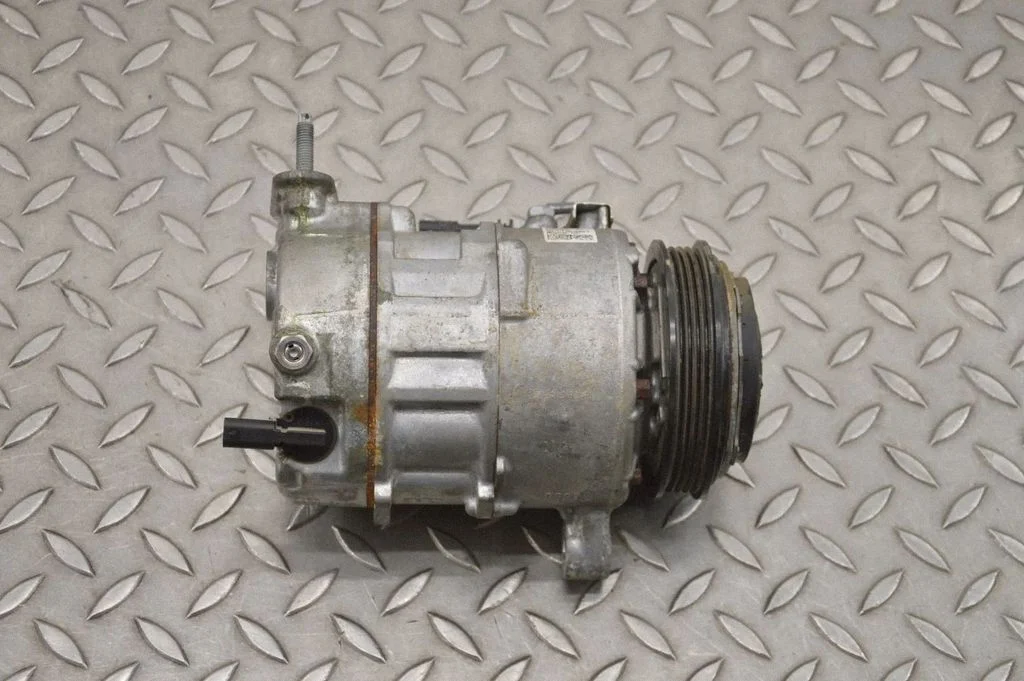 Kliimakompressor (pump) 000187815 – GMC Sierra IV (2019-)