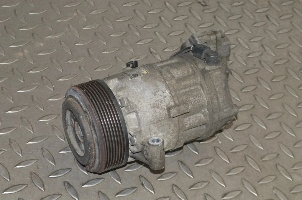 Air conditioning (A/C) compressor (pump) – BMW 3 Series E90 E91 (2005-2012)