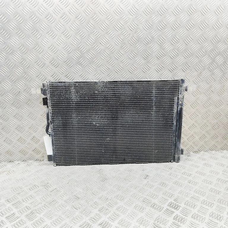 Gaisa kondicioniera dzesēšanas radiators (kondensators) 5Q0816411AS