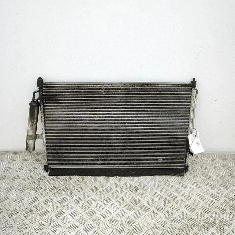 Gaisa kondicioniera dzesēšanas radiators (kondensators) 8980526343