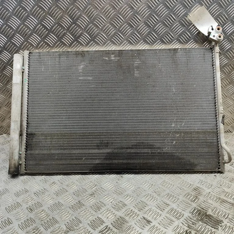 A/C cooling radiator (condenser) 104849900B