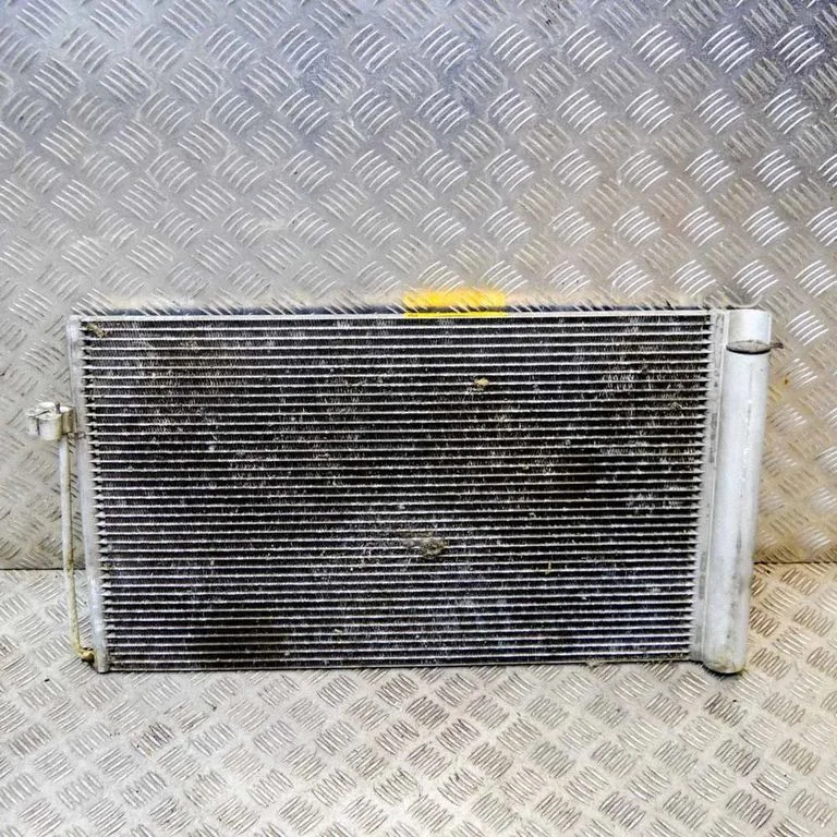 Gaisa kondicioniera dzesēšanas radiators (kondensators) 9122826