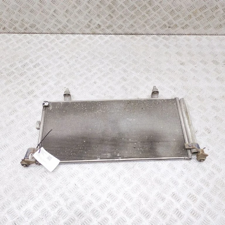 Gaisa kondicioniera dzesēšanas radiators (kondensators) 73210AJ000