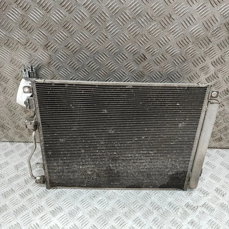 Gaisa kondicioniera dzesēšanas radiators (kondensators) 97606D4150