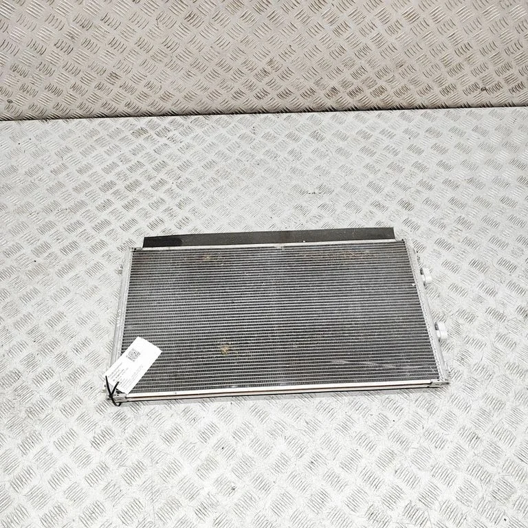 Gaisa kondicioniera dzesēšanas radiators (kondensators) – Nissan Leaf II (ZE1) (2017-2025)
