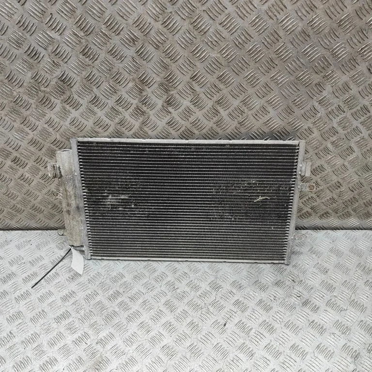 Gaisa kondicioniera dzesēšanas radiators (kondensators) 570875000