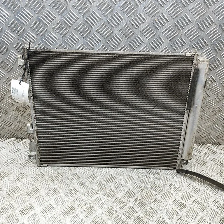 Gaisa kondicioniera dzesēšanas radiators (kondensators) 97606D4150