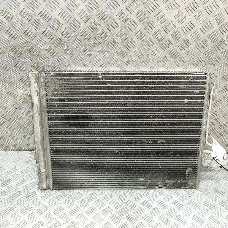 Kliimaseadme jahutusradiaator (kondensaator) DV6119710BB