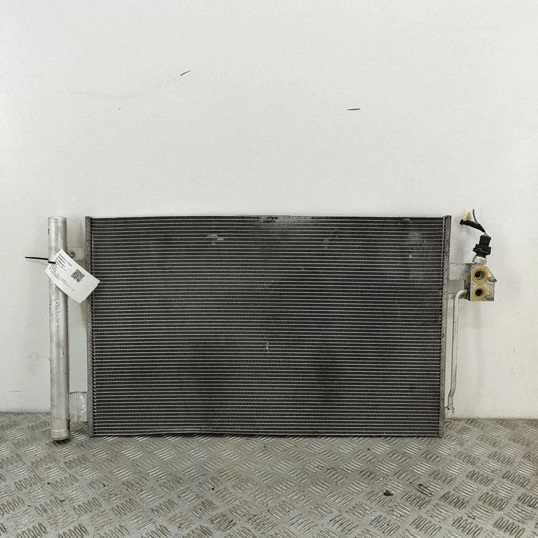 A/C cooling radiator (condenser) 32339282
