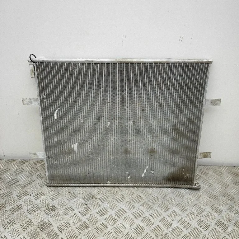 Kliimaseadme jahutusradiaator (kondensaator) 1EA816515C