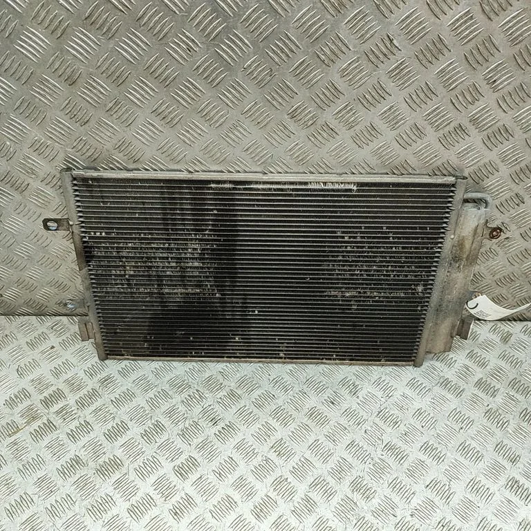 Gaisa kondicioniera dzesēšanas radiators (kondensators) 580125582