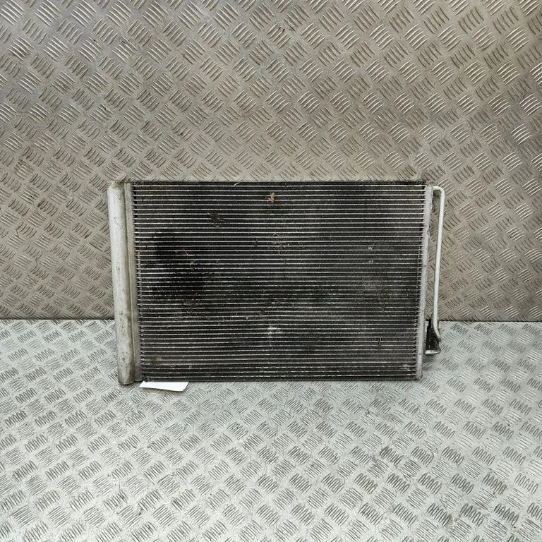 Gaisa kondicioniera dzesēšanas radiators (kondensators) XH4219N705AA