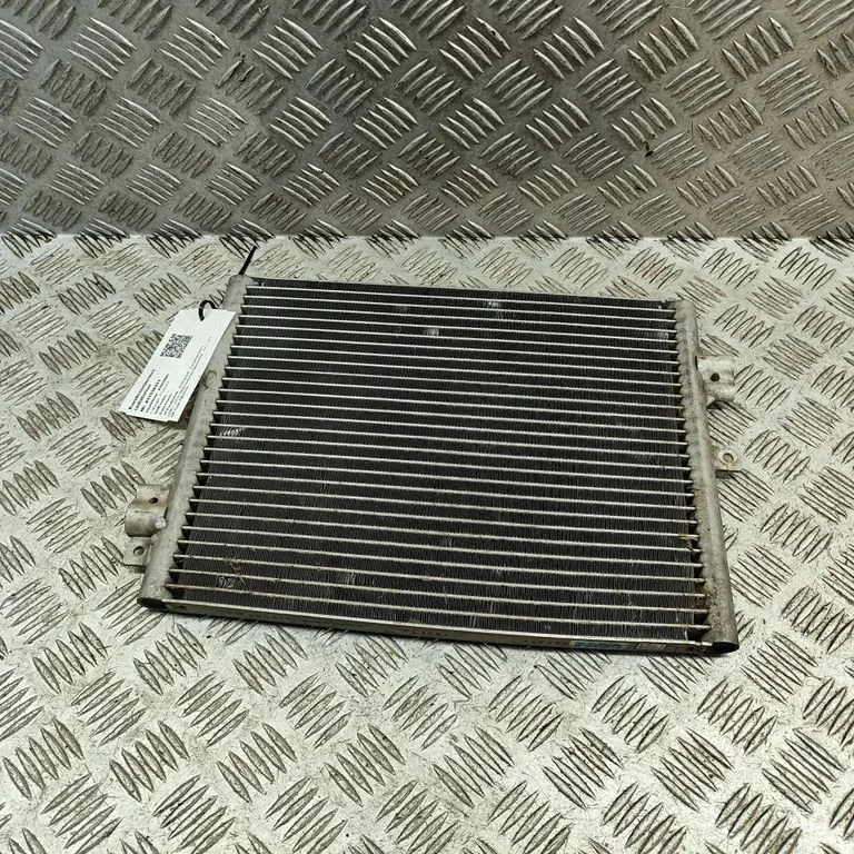 Gaisa kondicioniera dzesēšanas radiators (kondensators) 99657311103