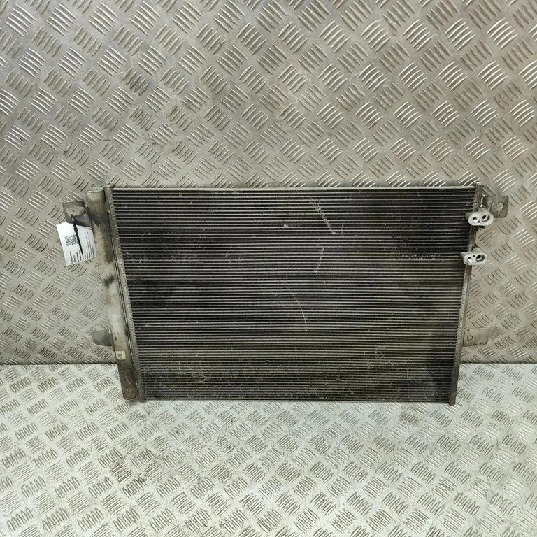 A/C cooling radiator (condenser) – Volkswagen Amarok (2010-2020)