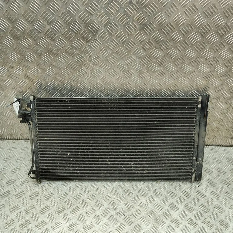 A/C cooling radiator (condenser) – Land Rover Discovery Sport (2014-)