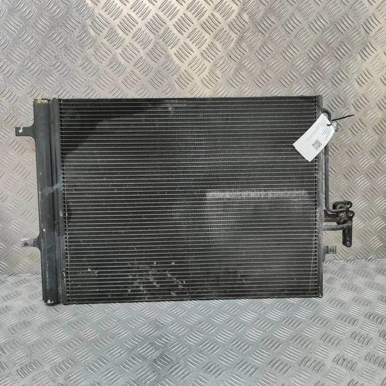 Gaisa kondicioniera dzesēšanas radiators (kondensators) 1710241