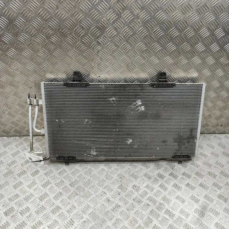 Gaisa kondicioniera dzesēšanas radiators (kondensators) 9827255780A