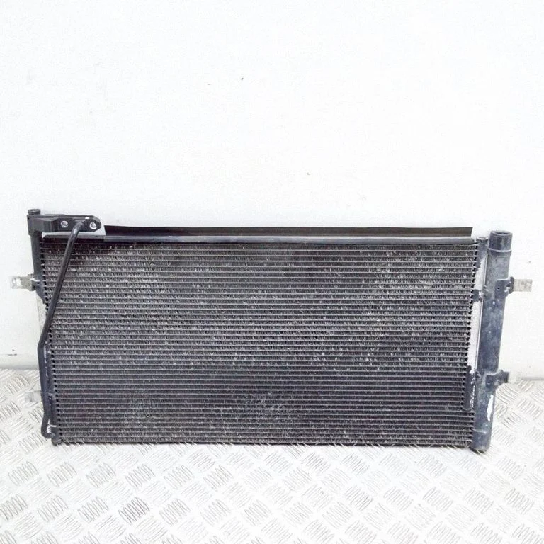 Gaisa kondicioniera dzesēšanas radiators (kondensators)