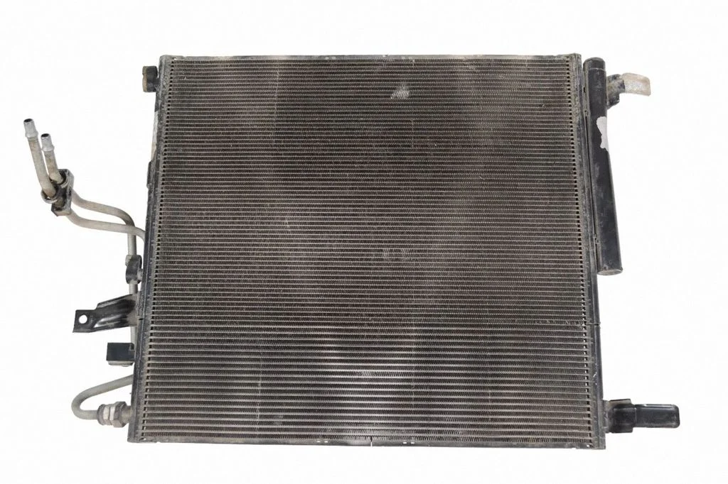 Gaisa kondicioniera dzesēšanas radiators (kondensators)