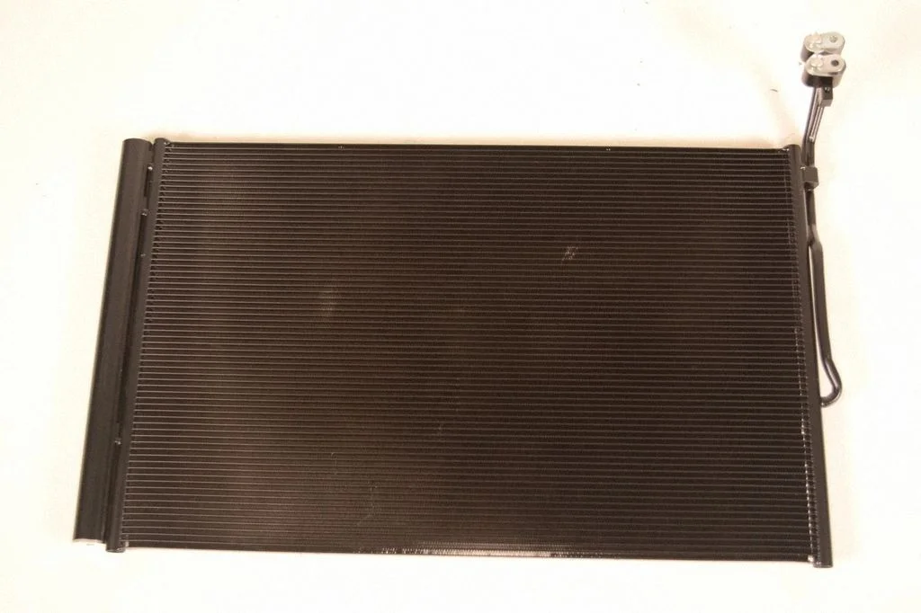 Gaisa kondicioniera dzesēšanas radiators (kondensators) – Volkswagen Touareg II (2010-2018)