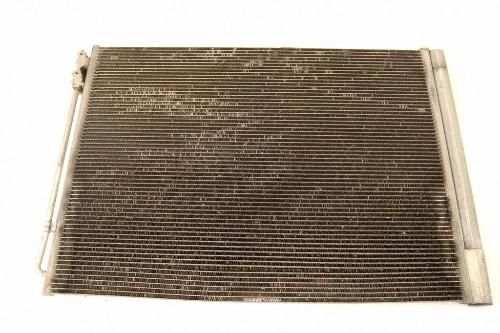 A/C cooling radiator (condenser) 64509248173