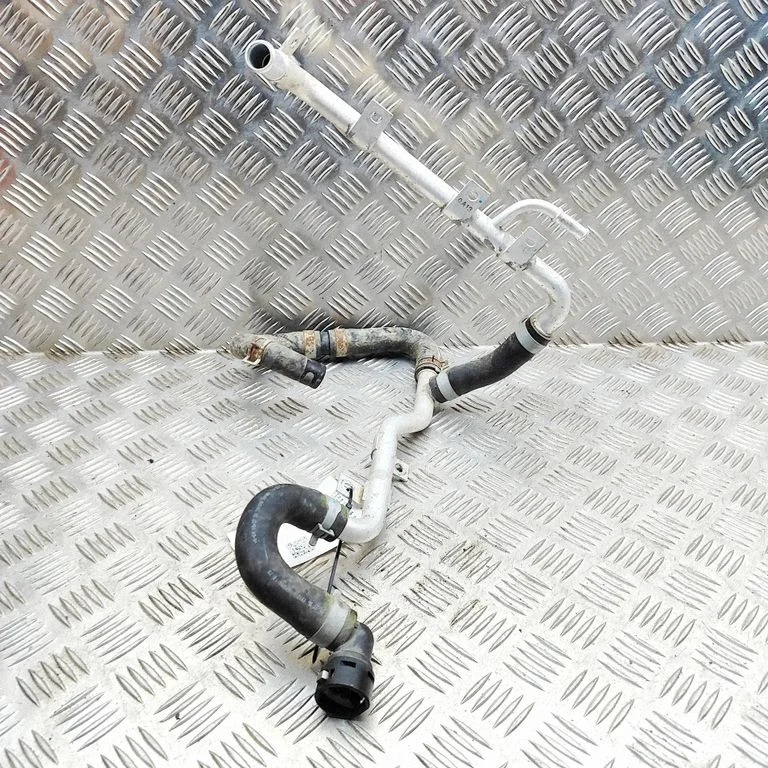 Air conditioning (A/C) pipe/hose 375Y2Q4020