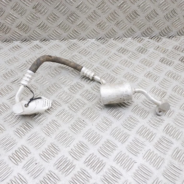 Air conditioning (A/C) pipe/hose 9354588