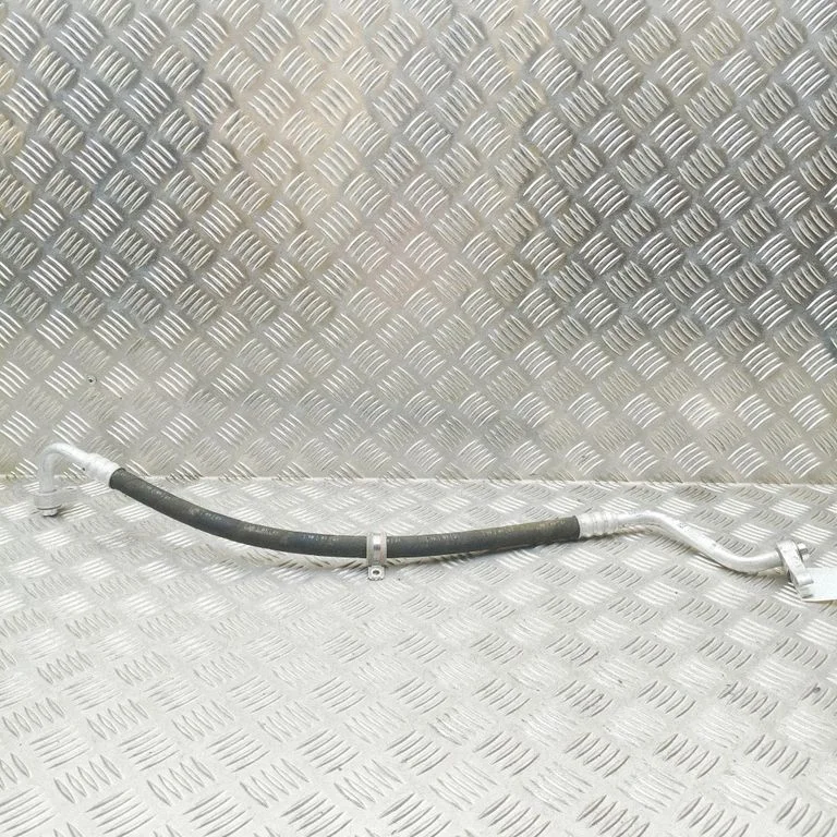 Przewody klimatyzacji – Mercedes-Benz EQA (2021-)